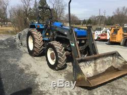 1997 New Holland 6640 4x4 Farm Tractor with Loader