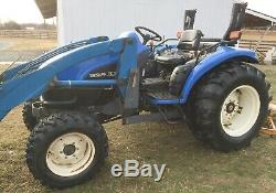 2003 New Holland TC35D 4WD Diesel Tractor with 17LA Front-end Loader, 1372 hours