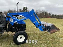 2003 New Holland TL80 loader tractor