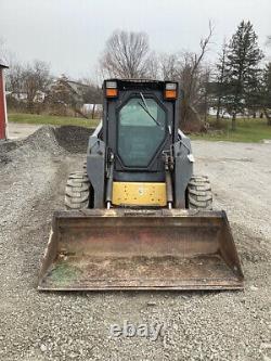2004 New Holland LS180 Skid Steer Loader with Cab & 2 Speed Clean Machine 900Hrs