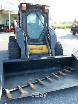 2004 New Holland LS190 NH skid steer loader used only 1884 hrs