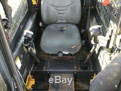 2006 New Holland C185 Skid Steer Loader with Cab