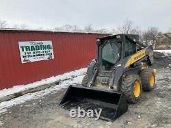 2007 New Holland L185 Skid Steer Loader with Cab Only 600 Hours Clean One Owner