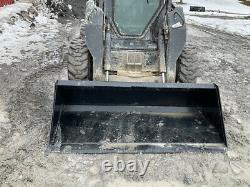 2007 New Holland L185 Skid Steer Loader with Cab Only 600 Hours Clean One Owner