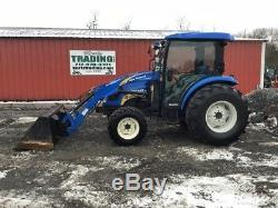 2009 New Holland Boomer 4055 4x4 Compact Tractor with Cab & Loader