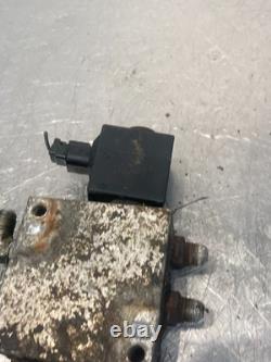2012 New Holland L220 Skid Steer Loader Hydraulic Valve 17009830 047603