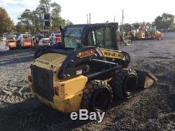 2012 New Holland L220 Skid Steer Loader with Cab Heat A/C 2 Speed