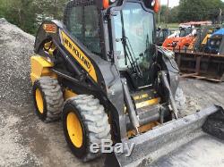 2014 New Holland L228 Skid Steer Loader with Cab 2 Spd Only 1200Hrs
