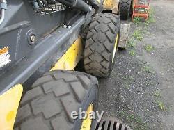 2015 New Holland Skid Steer Loader Model L230