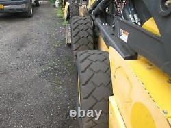 2015 New Holland Skid Steer Loader Model L230