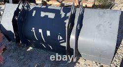 Case/ New Holland Backhoe Loader Bucket Oem