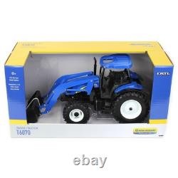 ERTL 1/16 New Holland T6070 with Loader & MFD Tractor 13988