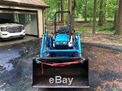 Ford New Holland 1220 tractor with loader and attachments LOW HOURS