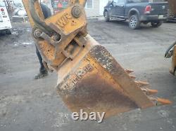 Ford New Holland 675E Loader Backhoe LOW HOURS! Aux. Hyd 4-in-1 Bucket Swivel