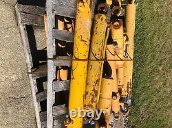 Hydraulic Cylinders (40) John Deere / Case / New Holland / Ford