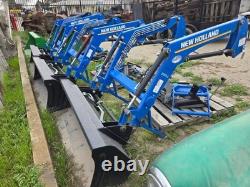 New Holland 200lc Loader