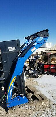 New Holland 270TL Loader with mounts and bucket