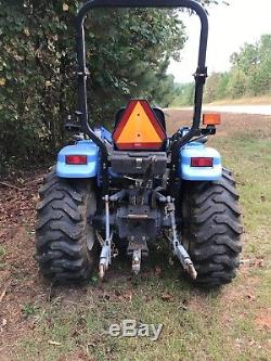 New Holland 4x4 Tc29 Loader Tractor 3 Point Hitch 540 Pto Hydrostatic