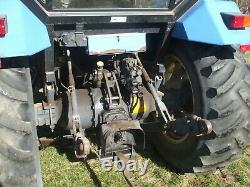 New Holland 5030 Farm Tractor with Loader