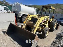 New Holland 545 4x4 Skip Loader