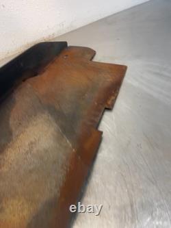 New Holland L170 Skid Steer Loader Right Fender