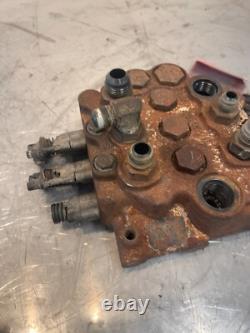 New Holland L185 Skidsteer Loader Hydraulic Control Valve