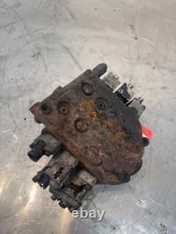 New Holland L185 Skidsteer Loader Hydraulic Control Valve