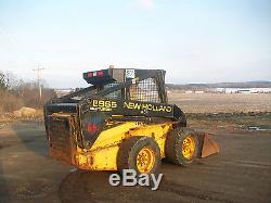 New Holland LX 865 Skid Loader Skidsteer Bobcat NO RESERVE Wheel tractor deere b