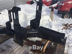 New Holland Loader Mount Brackets for Boomer 41 & 47 ROPS units #47558103