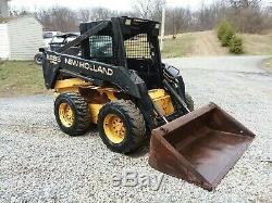 New Holland Lx885 Skid Steer Loader With Bucket