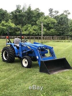 New Holland T1510 Loader 4x4 HST Hydrostatic PTO Mid PTO 3 Point Hitch Tractor