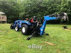 New Holland TC33 Tractor w Loader & Backhoe 4x4 Hydrostatic Drive