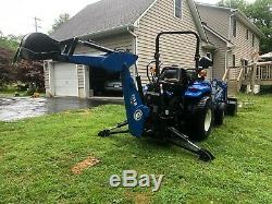 New Holland TC33 Tractor w Loader & Backhoe 4x4 Hydrostatic Drive