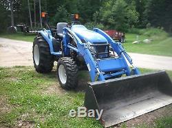 New Holland TC40A 4x4 Loader Compact Tractor