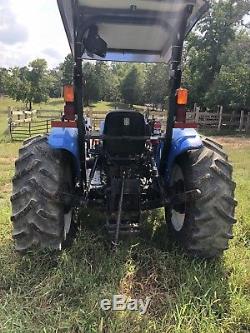 New Holland TT60 4x4 Tractor With Loader