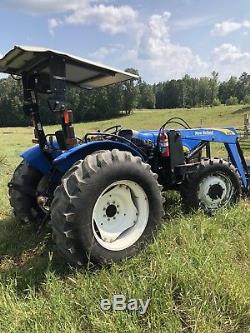 New Holland TT60 4x4 Tractor With Loader