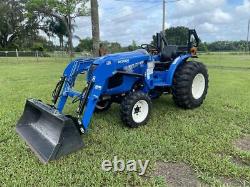 New Holland Workmaster 33 Tractor Loader