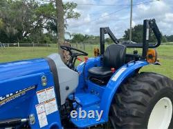 New Holland Workmaster 33 Tractor Loader