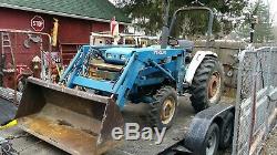 New Holland ford 1720 compact Tractor with Loader needs engine work