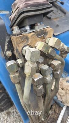 Newholland 7308 loader control valve