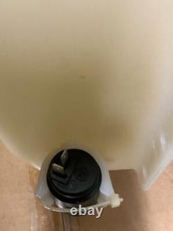 OEM Case New Holland Fluid Reservoir &Pumps Wheel Loader Part # 371185A1