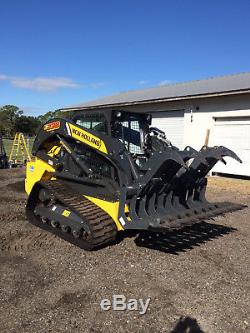REDUCED! 2017 NEW HOLLAND C238 SKID LOADER WithATTACHMENTS