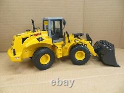 Ros New Holland W190 Loader Casino Royale Edition James Bond Ros Collectors Rare