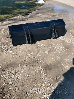 Tractor Front End Loader Bucket 6ft CAN SHIP OFF NEW HOLLAND WILL FIT OTHERS
