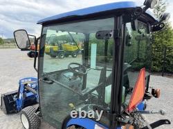UNUSED 2023 NEW HOLLAND WORKMASTER 25S- ENCLOSED CAB With HEAT- LOADER- ONLY 9HRS