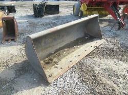 UNUSED NEW HOLLAND 88 BACKHOE LOADER BUCKET With BOLT ON CUTTING EDGE # 500443