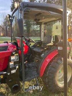 Yanmar Tractor, 35Hp Cab Tractor, Frnot Loader 60 Bucket, Heater, A/C